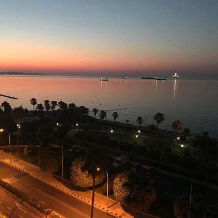 A City-Center Seaview Penthouse At Oceanic Limassol Exterior photo
