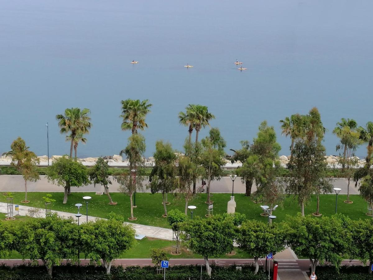 A City-Center Seaview Penthouse At Oceanic Limassol Exterior photo