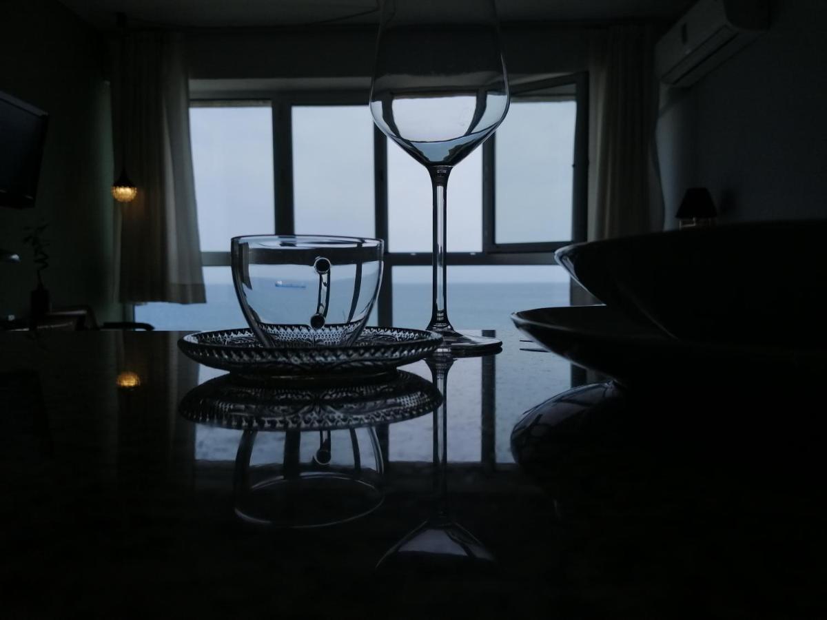 A City-Center Seaview Penthouse At Oceanic Limassol Exterior photo